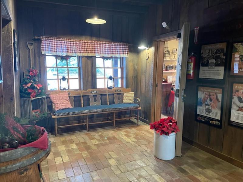 Watson Estate Bnb & Deer Creek Winery Uniontown Bagian luar foto